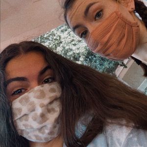 Meet your Posher, Ella grace